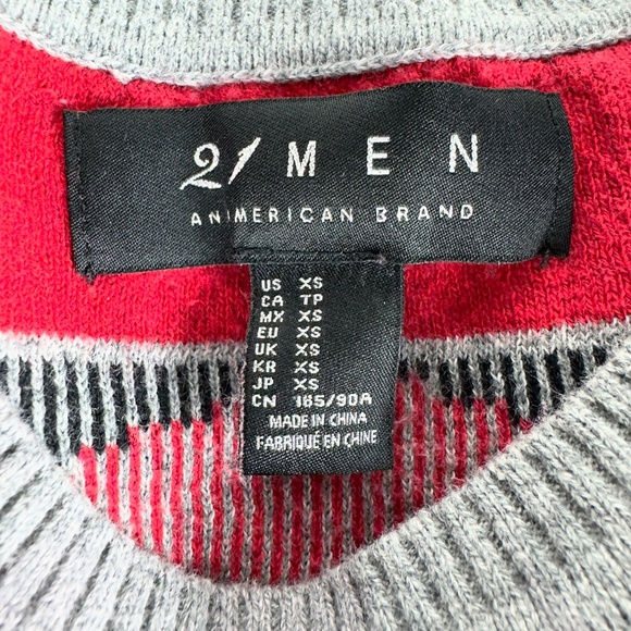 21 Men American Brand Multi-Color Geometric Pattern Sweatshirt - Picture 7 of 9